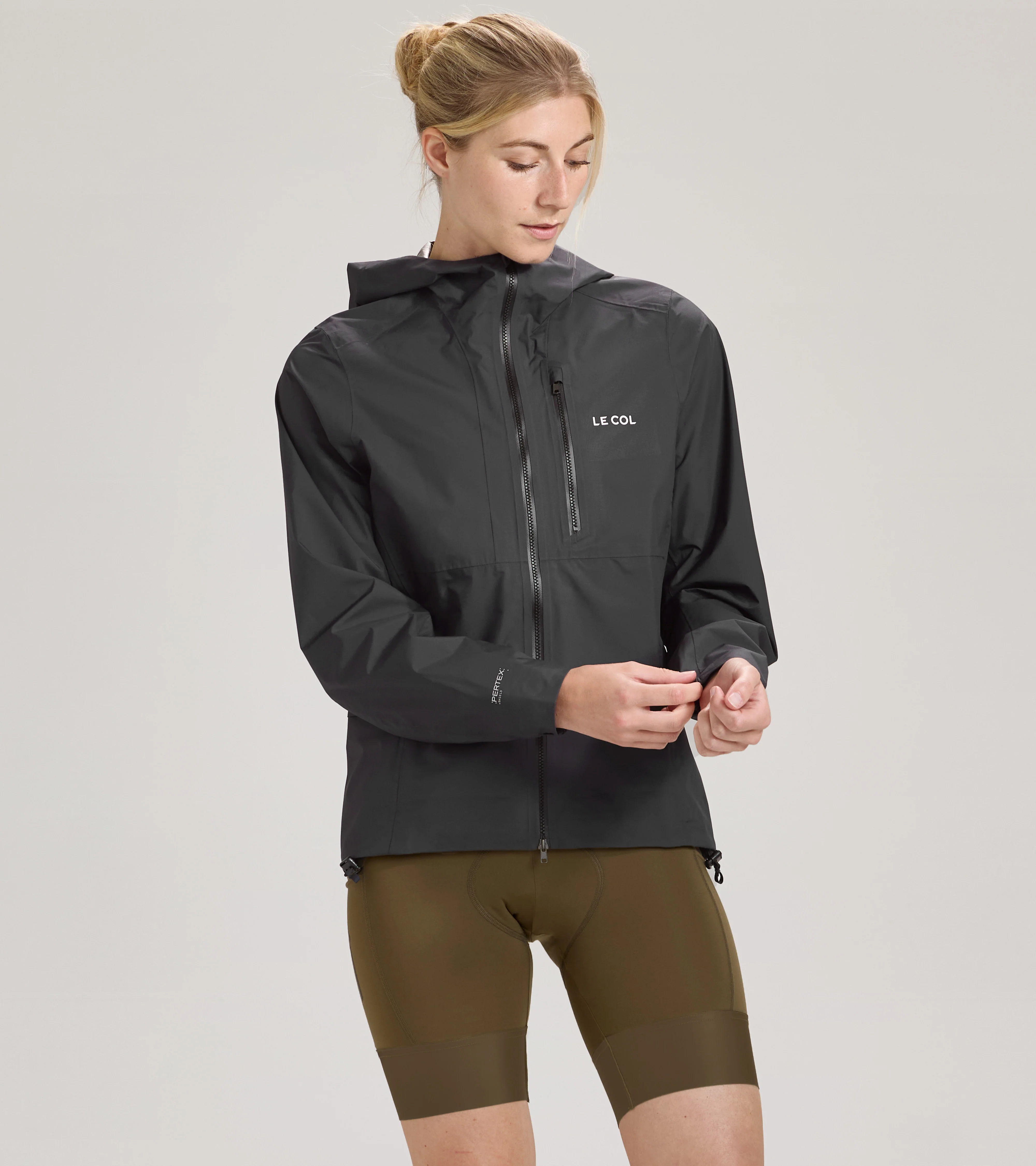 Womens ARC Lightweight Rain Jacket - Image 7